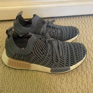 Adidas NMD R1 STLT Athletic Lace Up Training Shoe Women’s Size 8 CQ2029 Blue